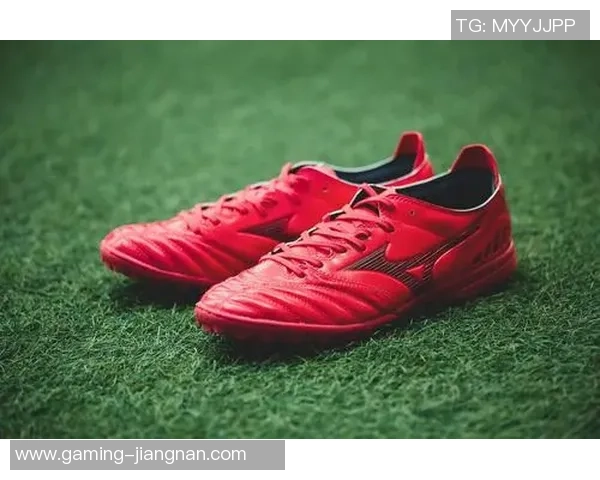 美津浓足球鞋全面评测体验舒适与性能的完美结合