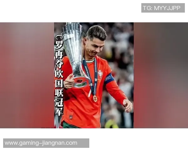 足球之夜C罗闪耀全场助力球队夺冠展现传奇球技与领袖魅力