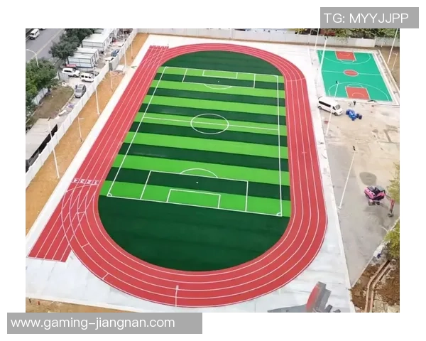 足球场跑道周长的计算方法与实际应用解析 足球场跑道周长的计算方法与实际应用解析